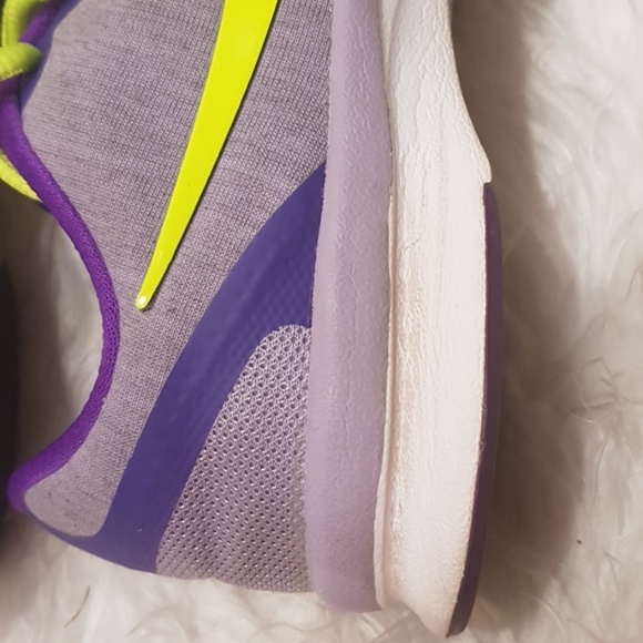 Nike sneakers Womens sz 7 - Picture 4 of 8